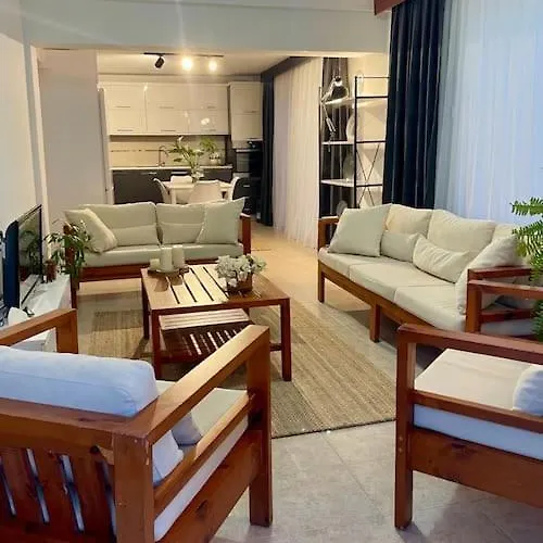 Semesterbostad Garden