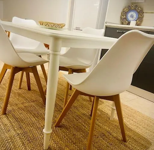 Semesterbostad Garden